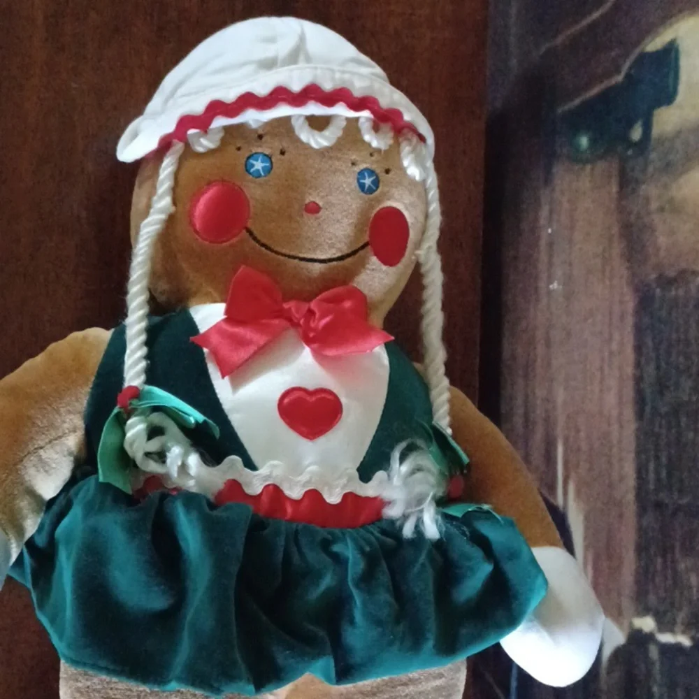 1990 Target Gingerbread Girl Like New